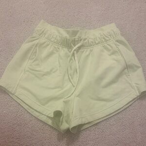 Women's Lululemon Inner Glow shorts